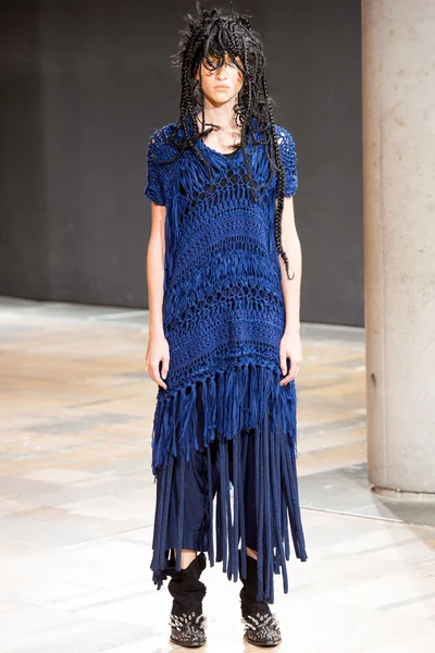 Look 48